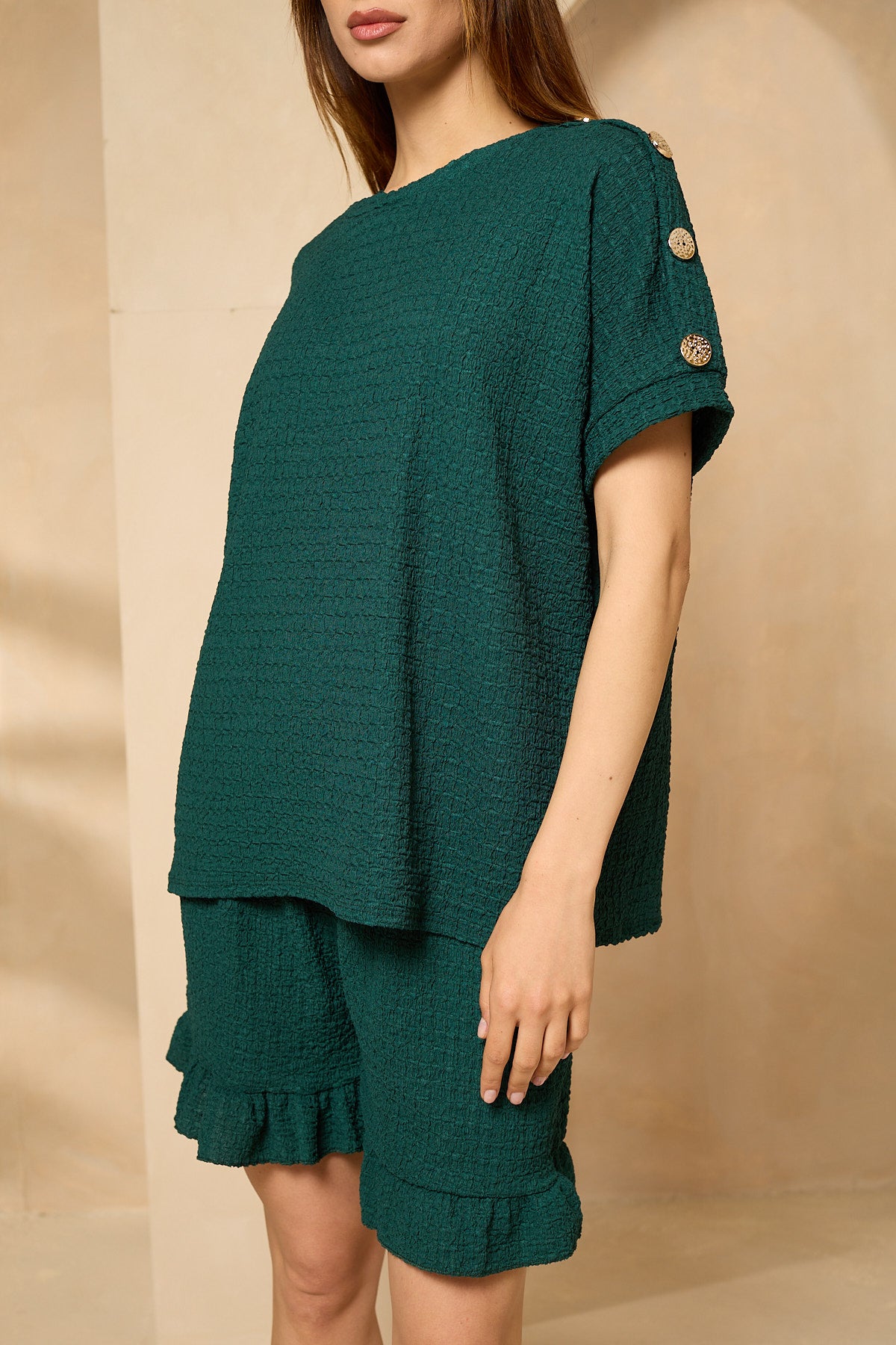 Cheesecloth gold button shoulder short set in Emerald