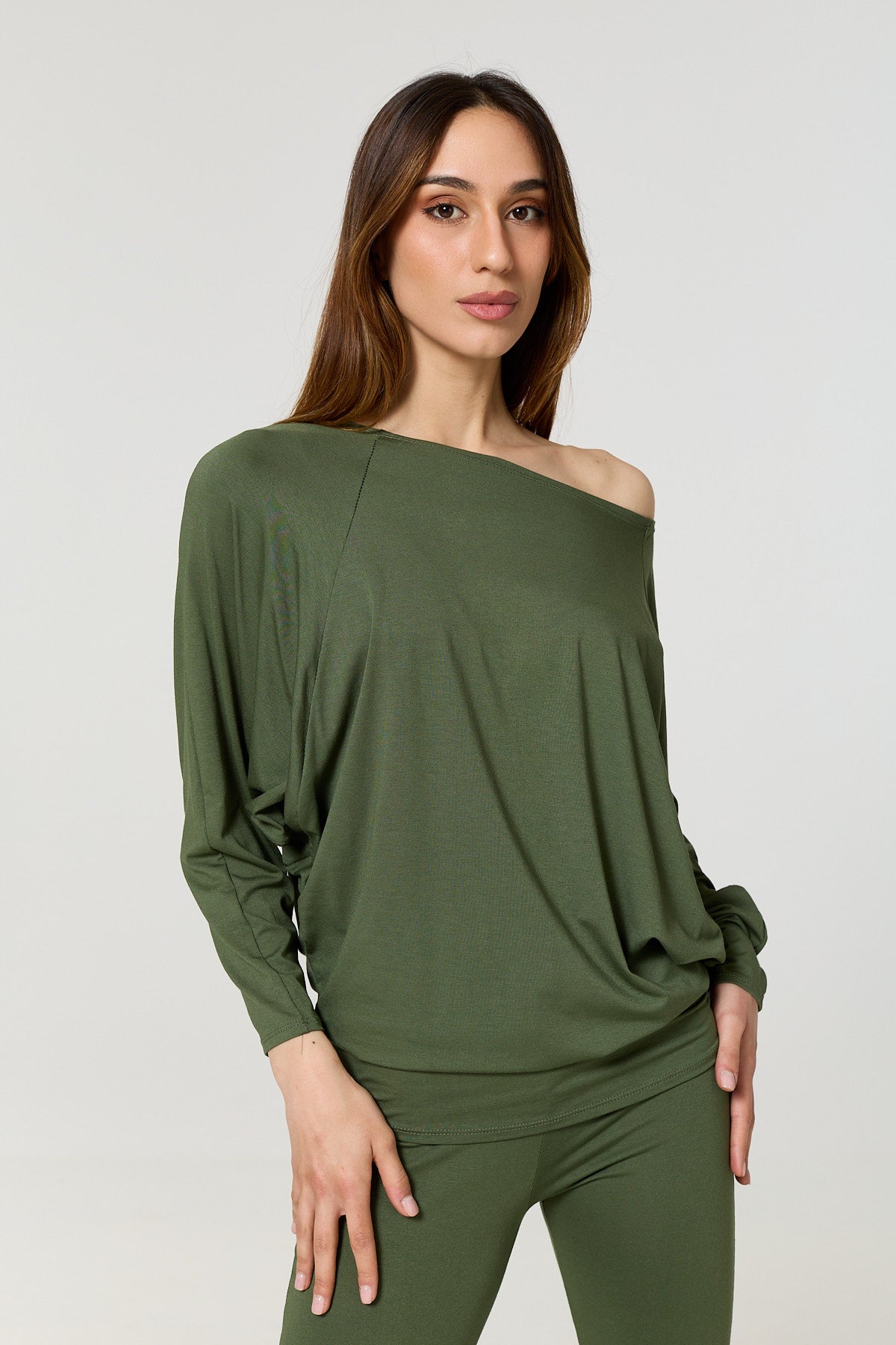 Batwing off the shoulder co-ord in Khaki