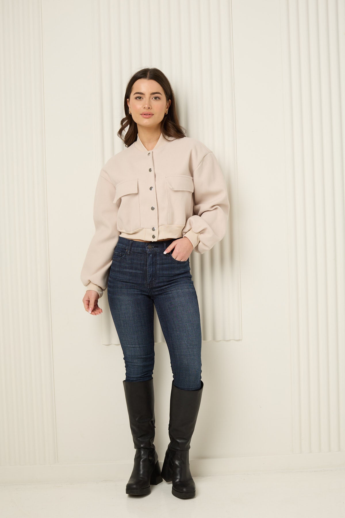 Front  pocket detailed cropped jacket in Beige