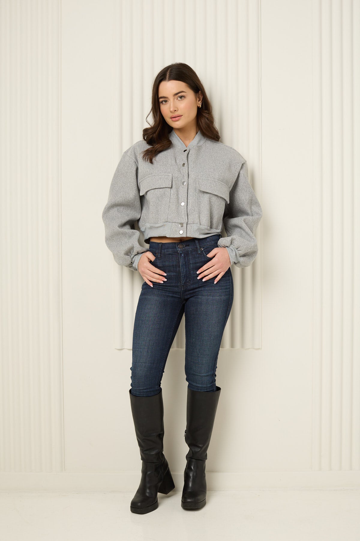 Front pocket detailed cropped jacket in Grey
