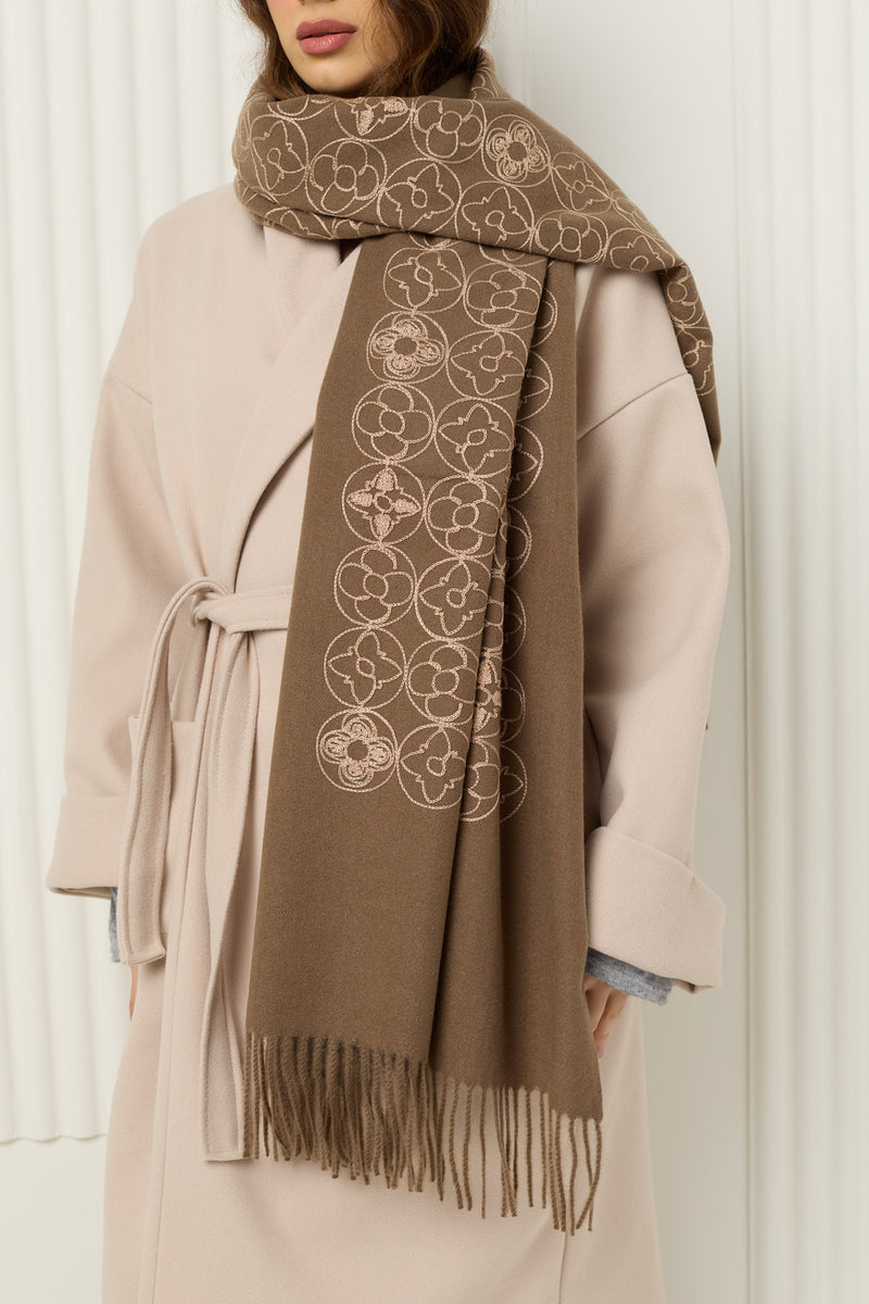 Flower embodied scarf in Brown