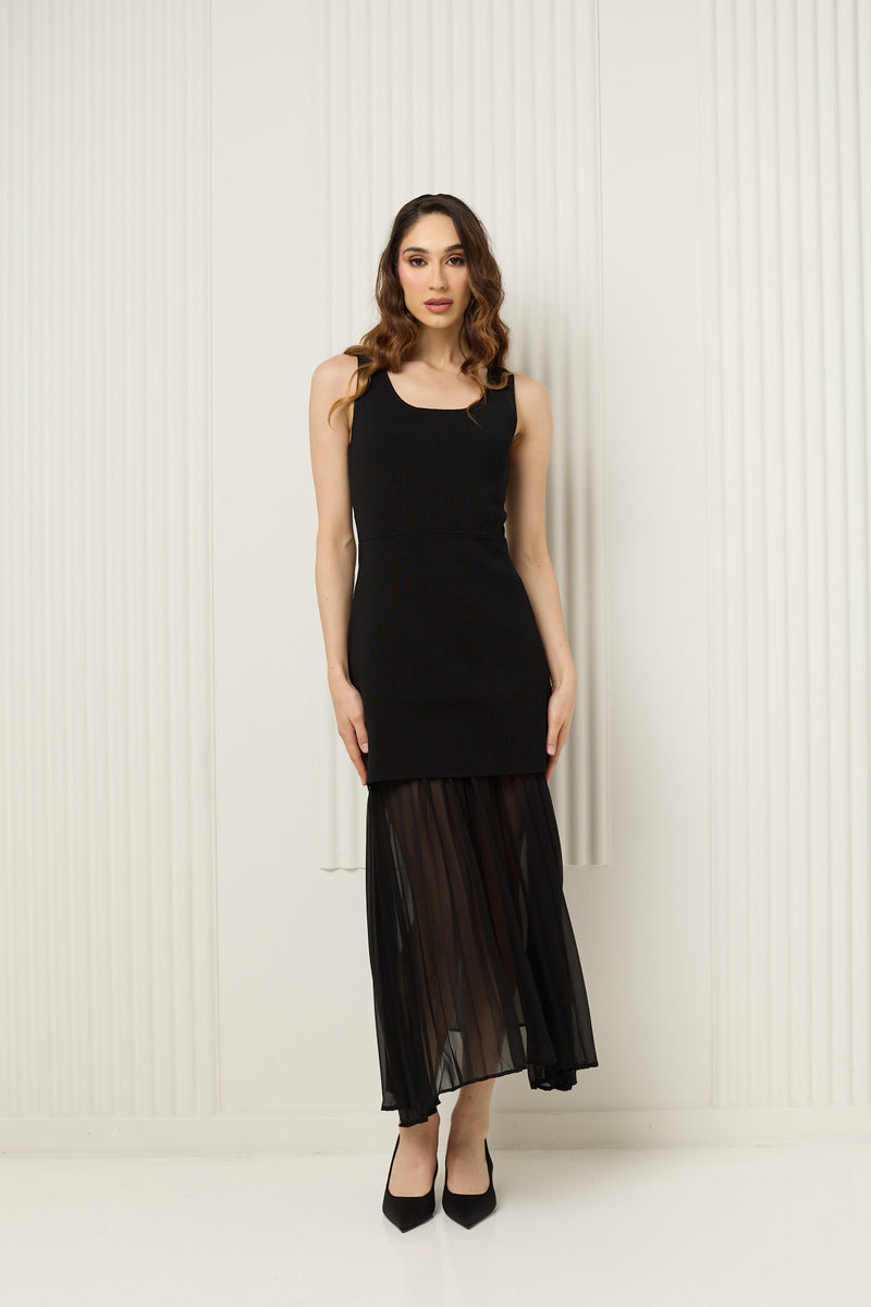 Maxi dress with mesh and pleated detailing in Black