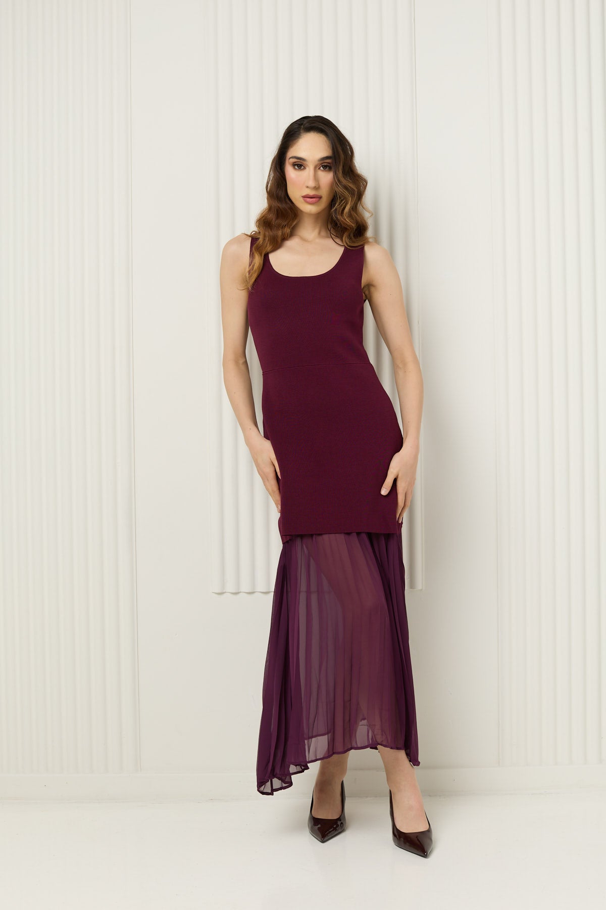 Maxi dress with mesh and pleated detailing in Wine