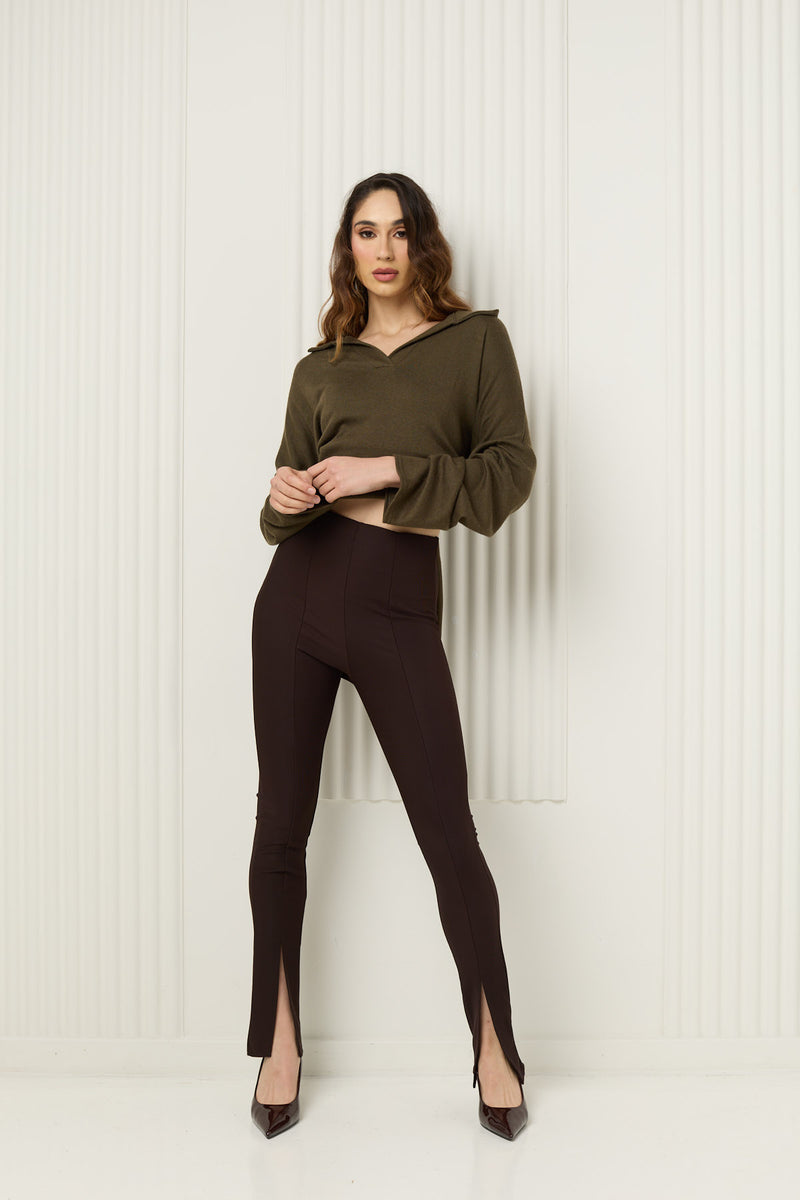 High waist trousers with hem split in Brown
